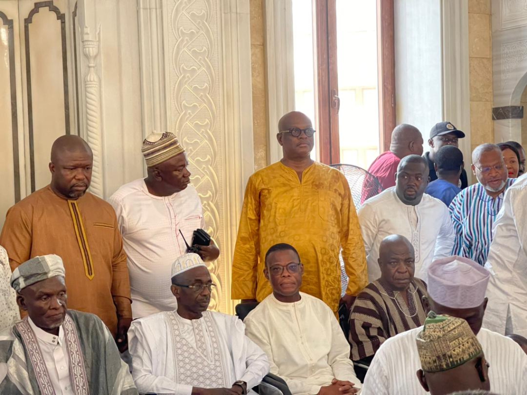 NDC flagbearer hopeful Kojo Bonsu, new national executives visit National Mosque for thanksgiving