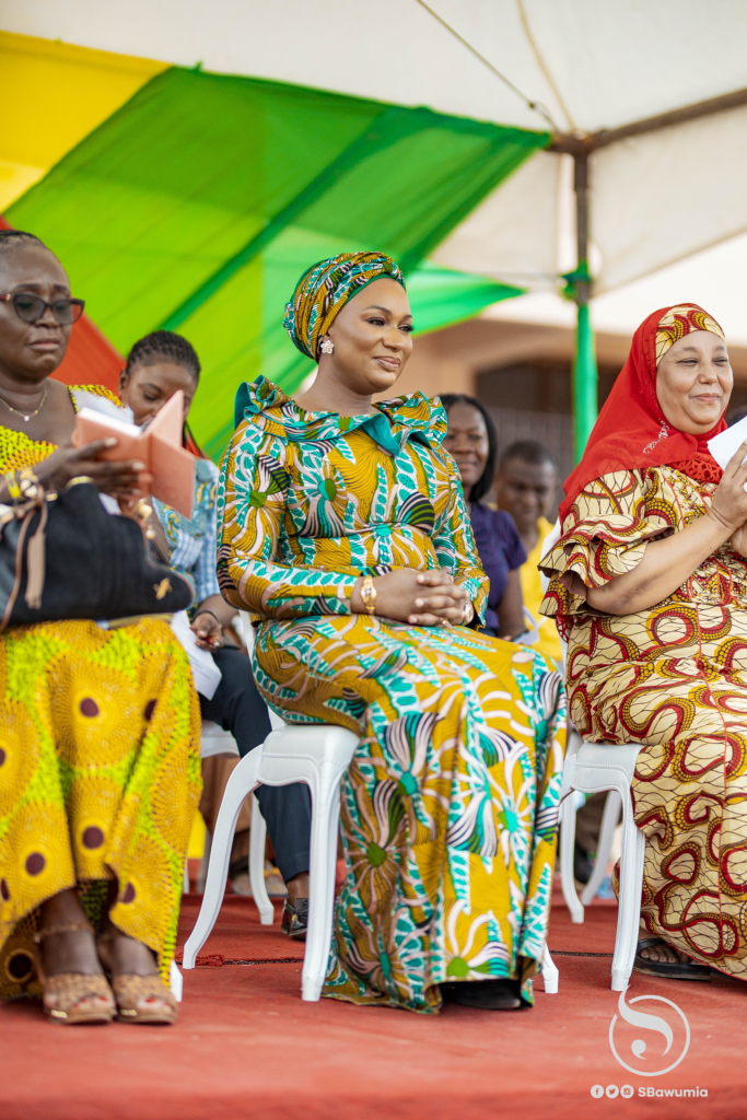 Samira Bawumia donates over 200,000 books to 64 schools