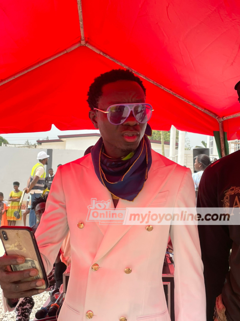 Ghanaian-American comedian Michael Blackson commissions his school in Agona Nsaba