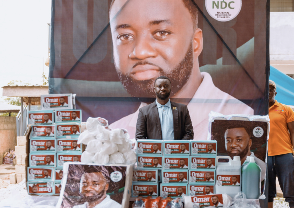 NDC’s Parliamentary Candidate aspirant for Okaikwei South donates cash, other items to Kaneshie Polyclinic