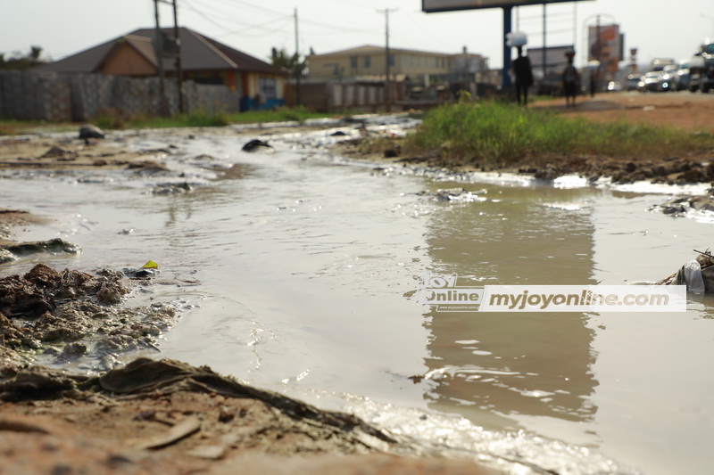 Waste water pours freely on Accra-Kasoa road