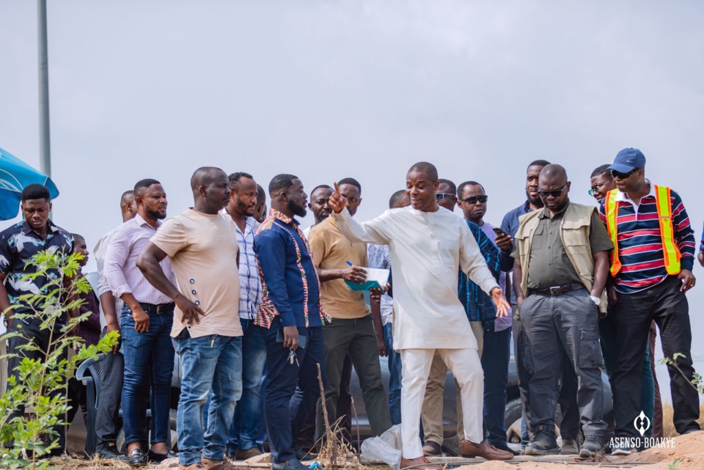 Asenso-Boakye halts construction on Kpeshie Lagoon Asenso-Boakye halts construction on Kpeshie Lagoon