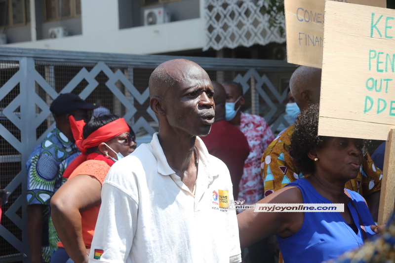 DDEP: The picketing pensioners, their moods and messages