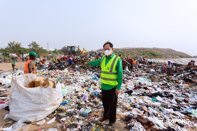 Jospong Group leads global Thai waste management company to call on Sanitation Minister