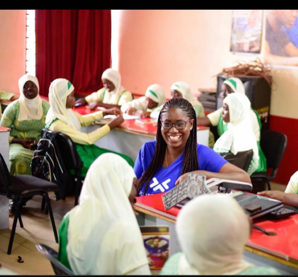 StanChart marks International Day of Women and Girls in Science with a special mentoring and robotics session  