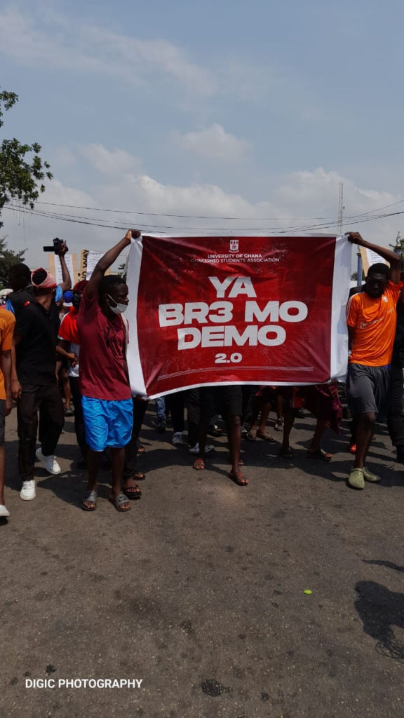Concerned UG Students embark on 'Ya Br3 Mo' Demo Concerned UG Students embark on 'Ya Br3 Mo' Demo