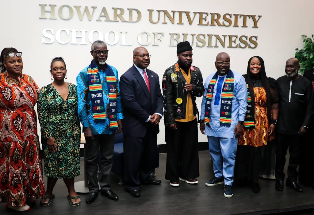 M.anifest delivers talk on Hip-hop culture at Howard University M.anifest delivers talk on Hip-hop culture at Howard University