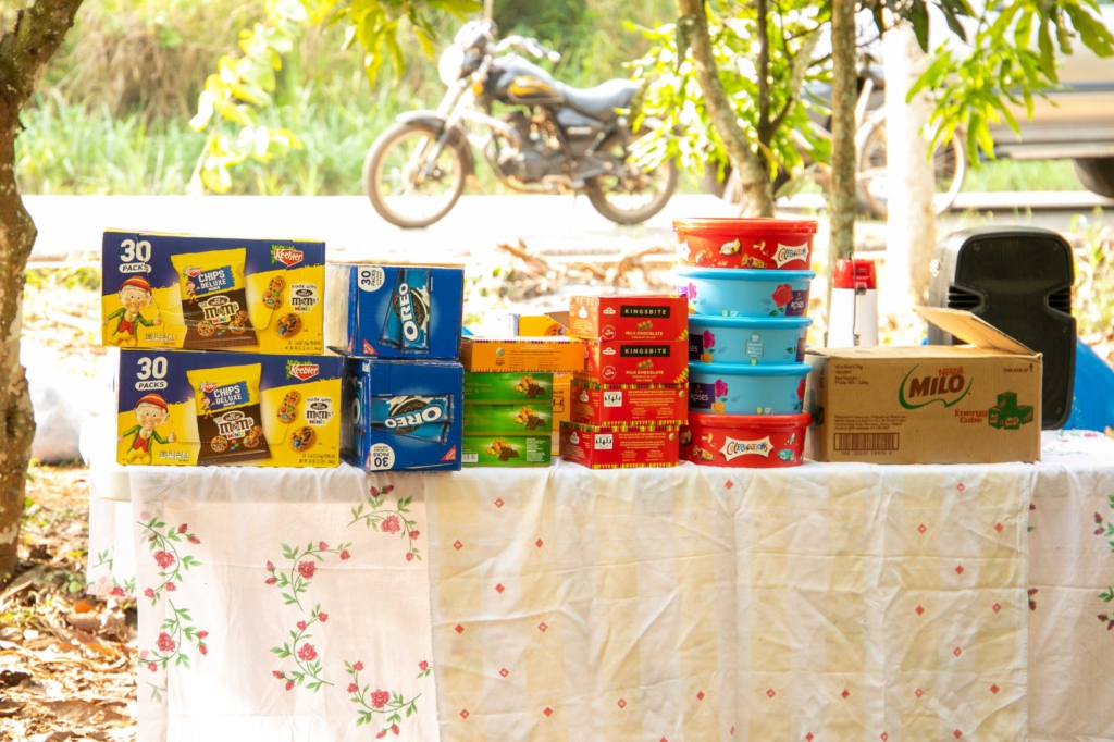 COCOBOD, WCF share chocolate products with farmers COCOBOD, WCF share chocolate products with farmers