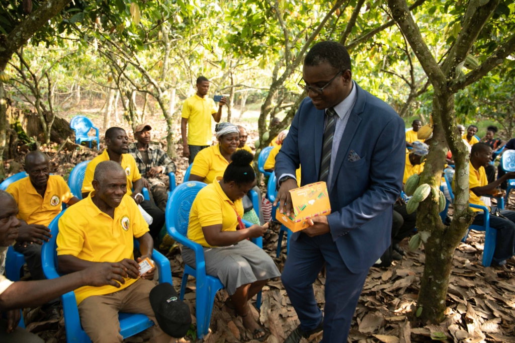 COCOBOD, WCF share chocolate products with farmers COCOBOD, WCF share chocolate products with farmers