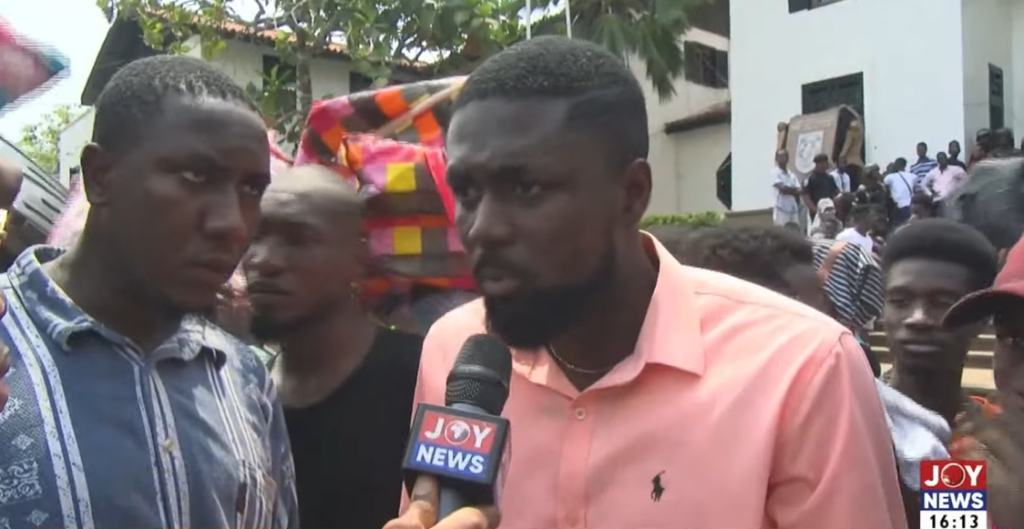 Students clash with police at UG while protesting management's 'silence' on accommodation crisis Students clash with police at UG while protesting management's 'silence' on accommodation crisis