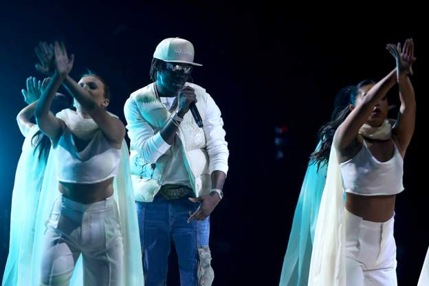 <strong>Nigerian music stars perform at NBA All-Stars</strong> <strong>Nigerian music stars perform at NBA All-Stars</strong>