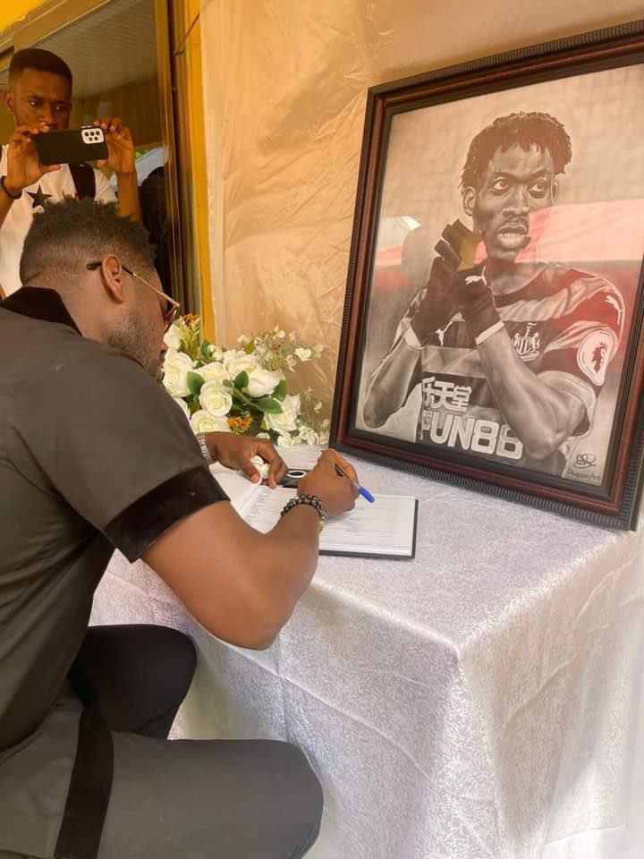 Photos: Asamoah Gyan, Muntari and others commiserate with Christian Atsu's family