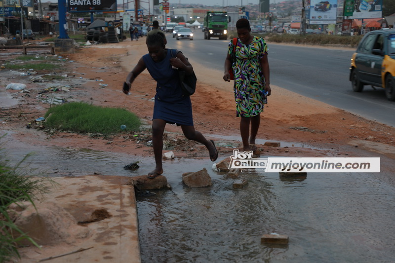 More waste water spillage on Accra-Kasoa road angers residents