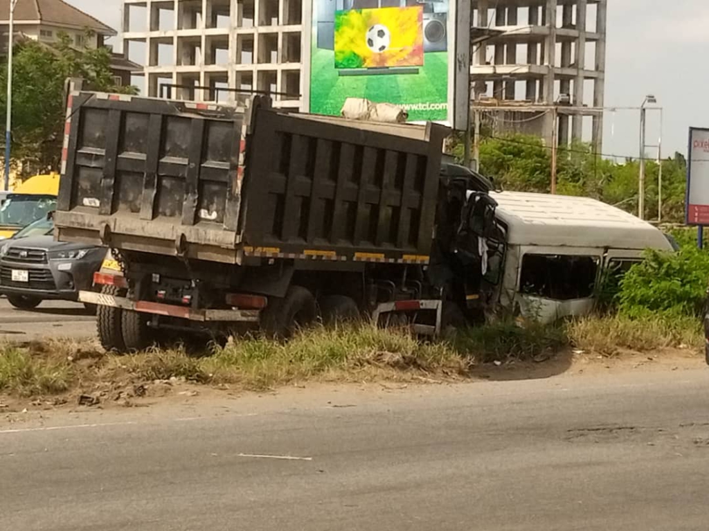 Gory accident at Tetteh Quarshie Interchange kills one