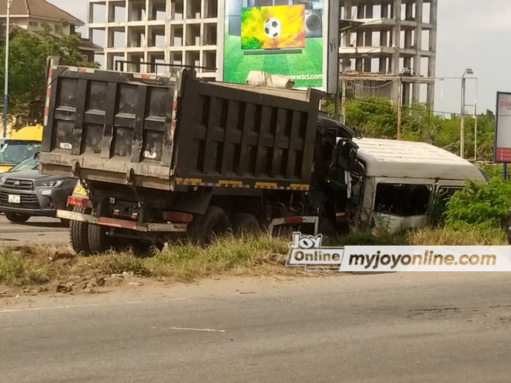 Gory accident at Tetteh Quarshie Interchange kills one