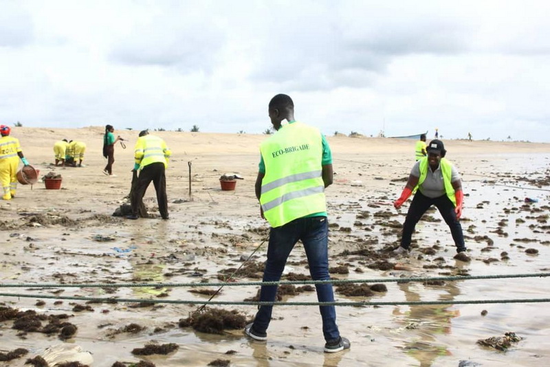 EcoZoil marks World Water Day with beach clean-up and public sensitisation exercises