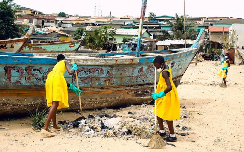 EcoZoil marks World Water Day with beach clean-up and public sensitisation exercises