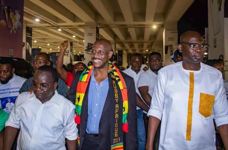 Photos: Newly-elected Rugby Africa President Herbert Mensah returns home