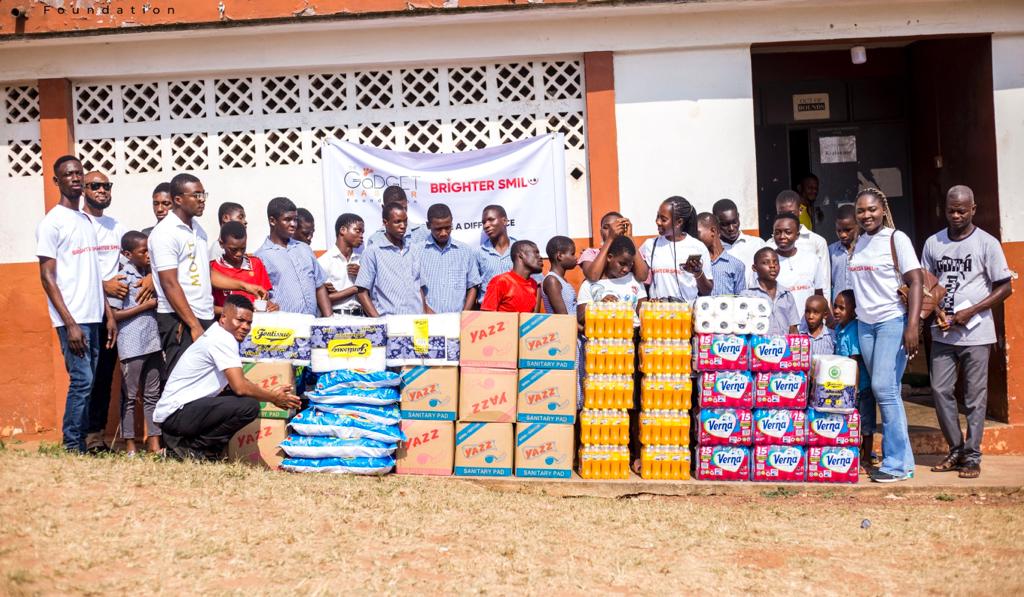 The Gadget Master’s Brighter Smile Foundation donates to Akropong School for the Blind 2 WhatsApp Image 2023 03 20 at 1.20.32 AM