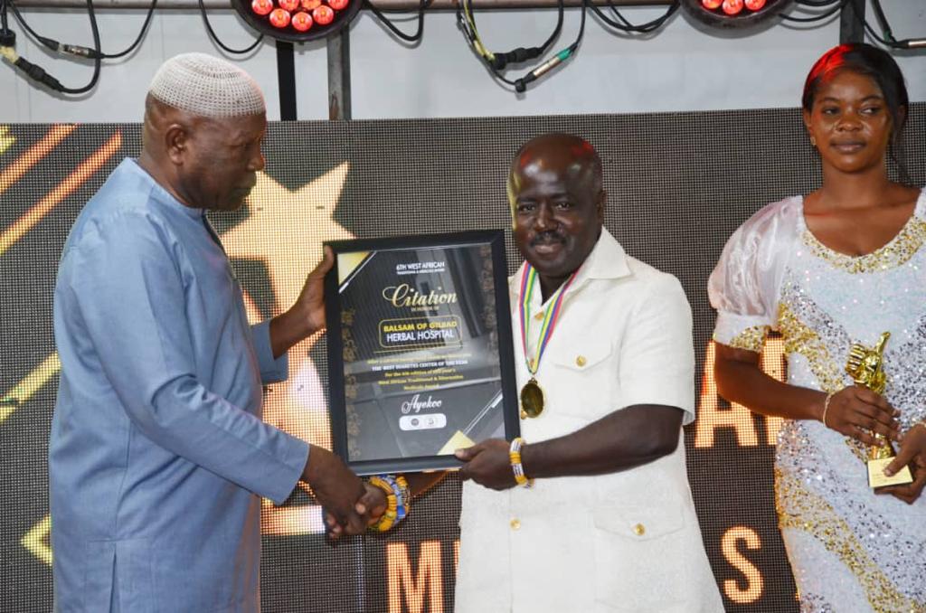 38 herbal and alternative medicine practitioners honoured 38 herbal and alternative medicine practitioners honoured
