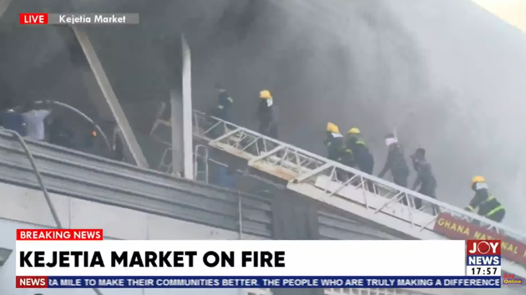 Kejetia Market on fire