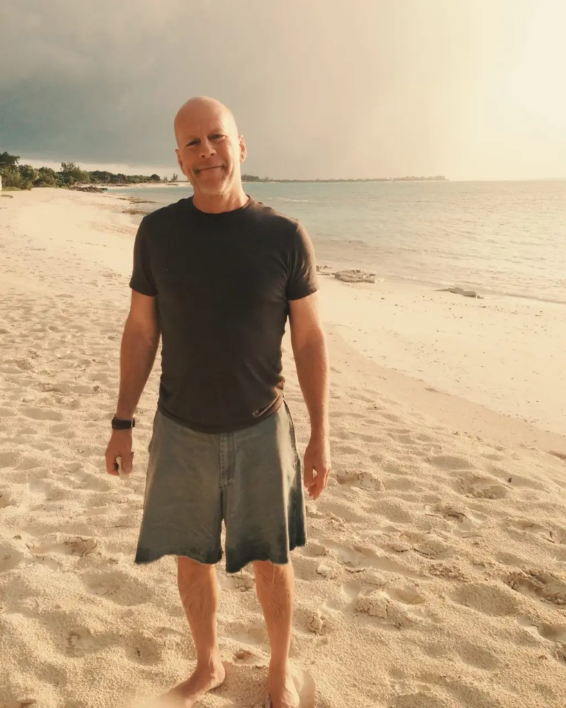 Bruce Willis seen for the first time since dementia diagnosis