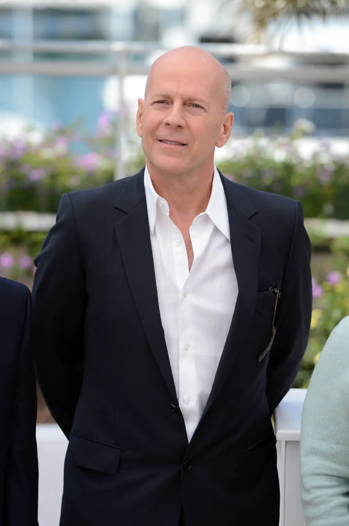 Bruce Willis seen for the first time since dementia diagnosis