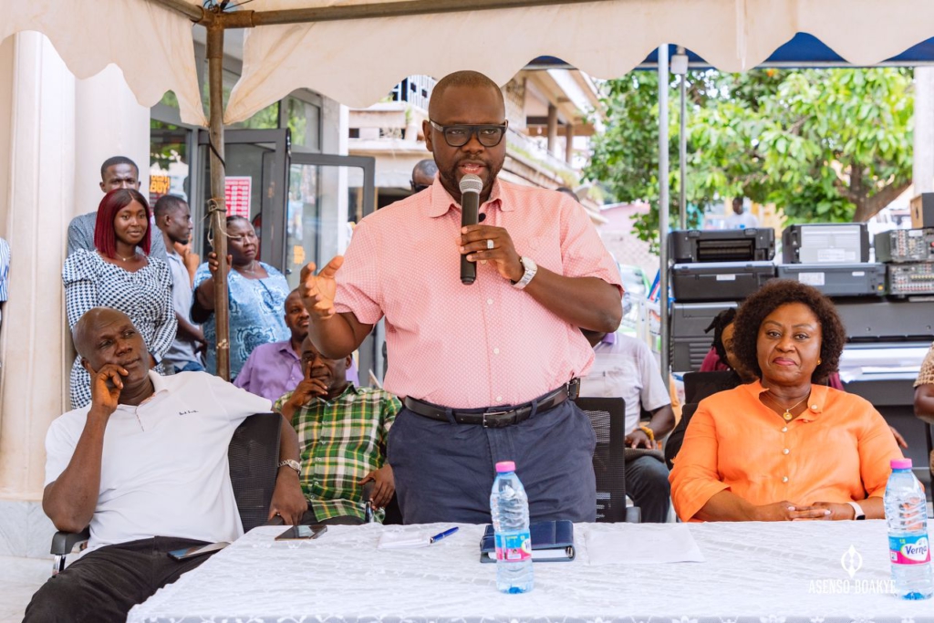 Asenso-Boakye awards 106 with scholarship; 39 others receive business support