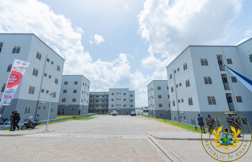 President Akufo-Addo commissions newly constructed police barracks at Kwabenya