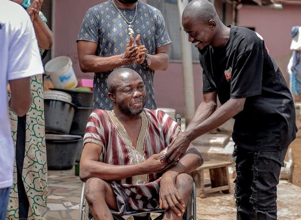 Lil Win donates wheelchairs, cash to 16 physically challenged persons 2 Lil Win donations