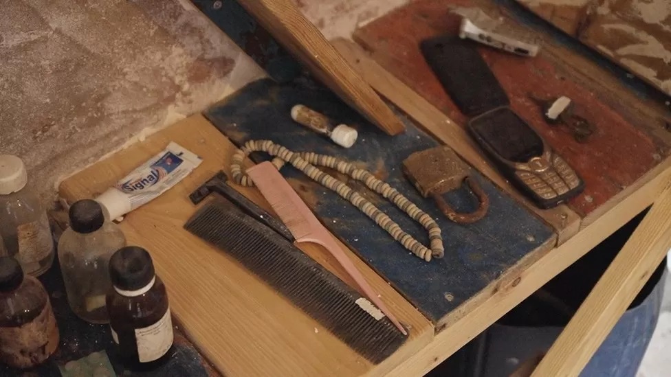 From Ghana to Germany: Tracking down the owner of a lost wallet From Ghana to Germany: Tracking down the owner of a lost wallet
