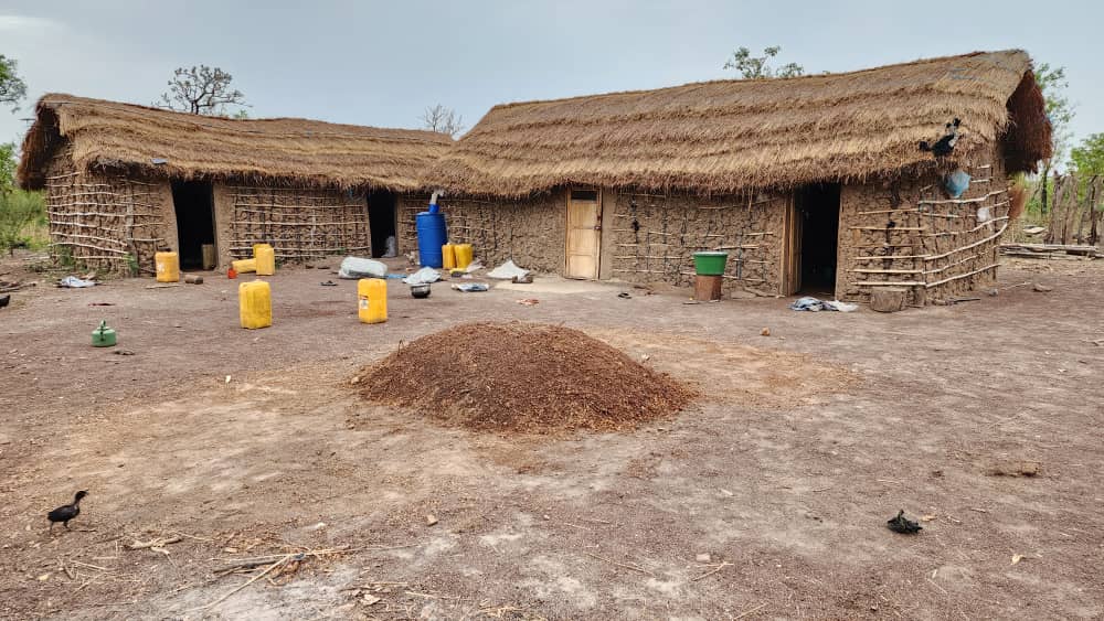 Mortal remains of late Mujipewura laid to rest Mortal remains of late Mujipewura laid to rest
