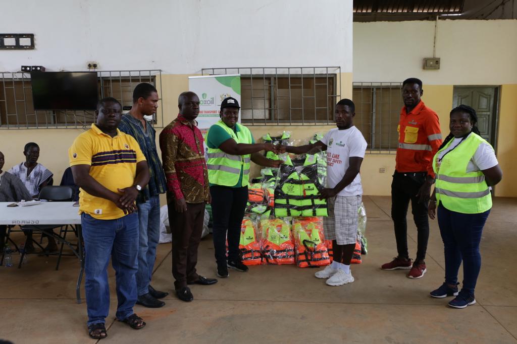 Ecozoil schools Adawso boat operators and commuters ahead of Easter