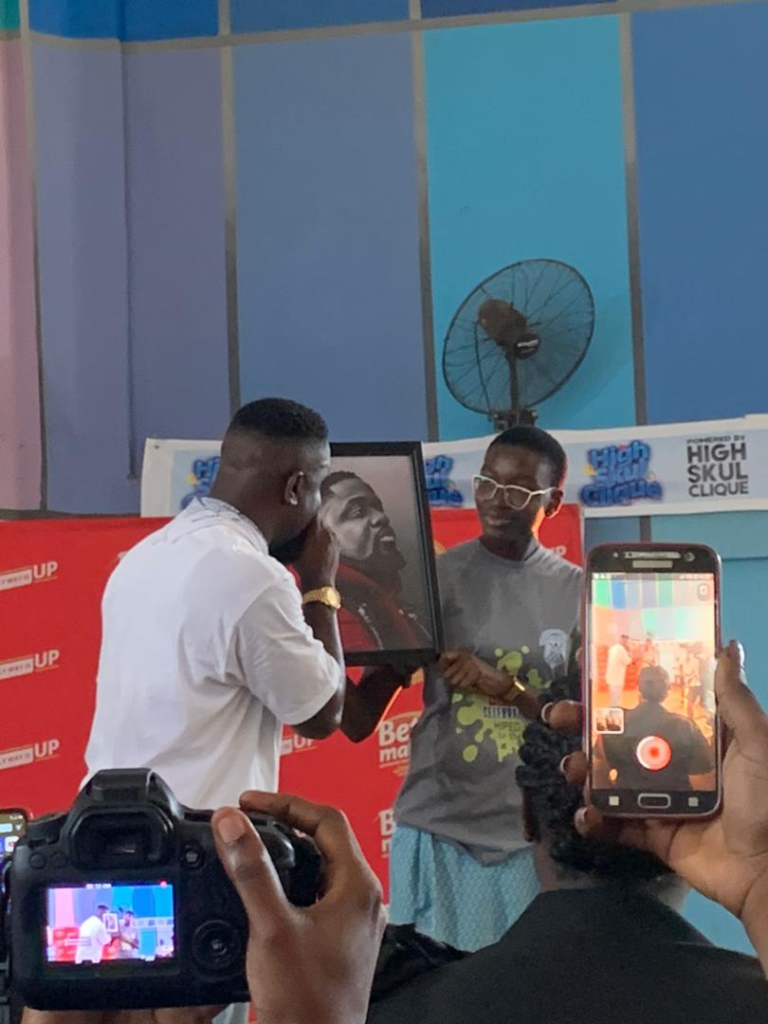 Sarkodie thrills students at Yaa Asantewaa Girls Senior High School