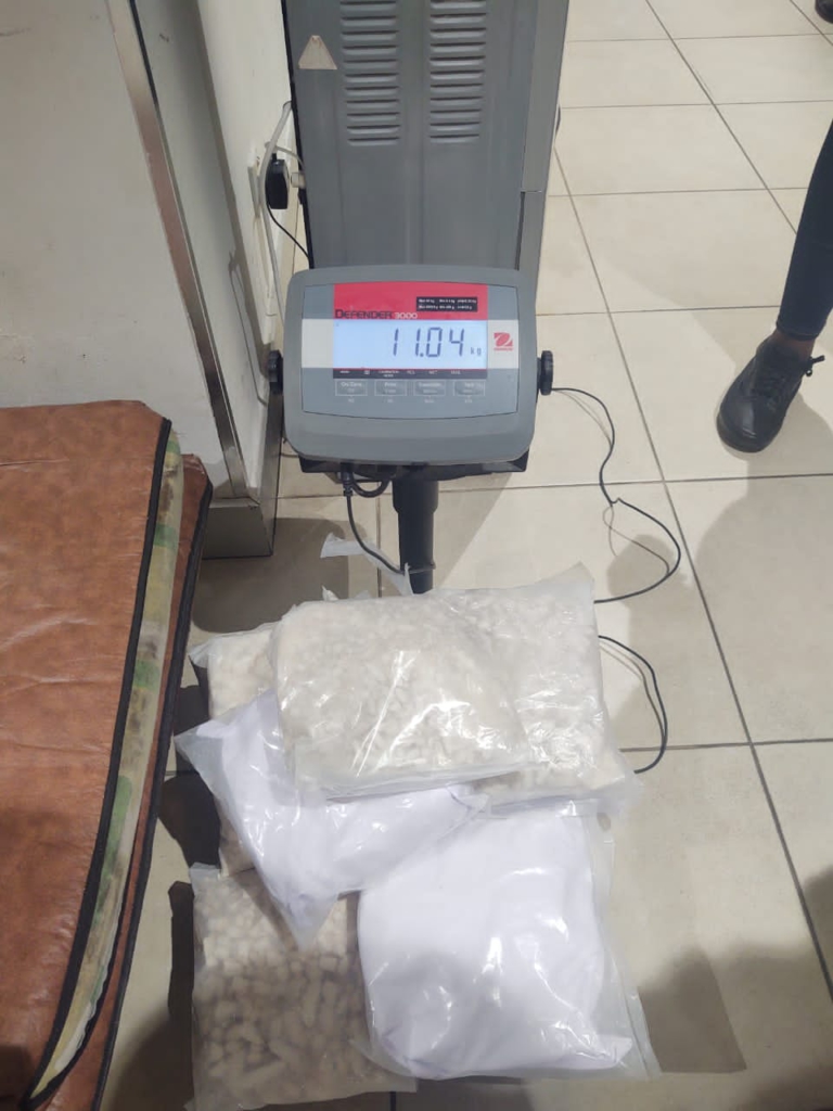Kenyan national arrested for smuggling 11.4kg of cocaine at KIA