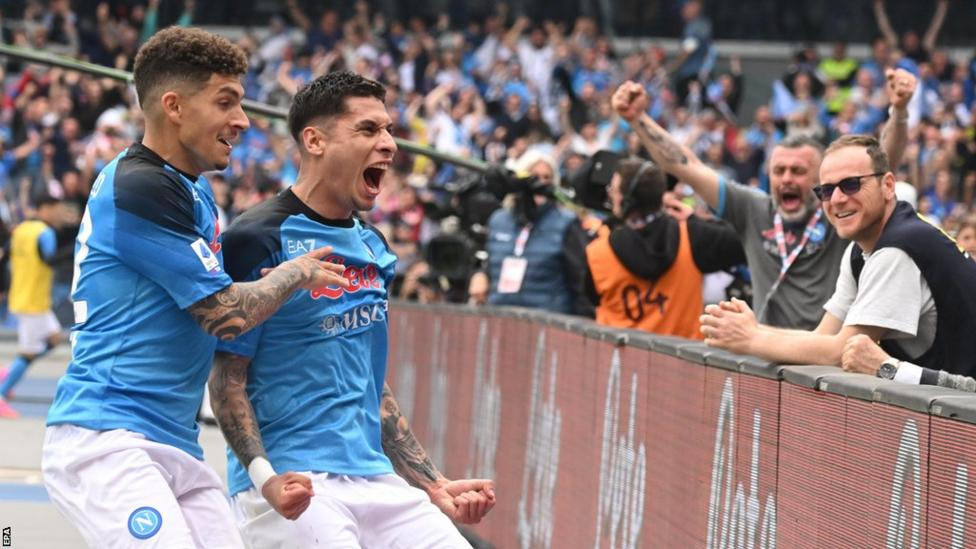 Napoli forced to wait for Serie A title after draw