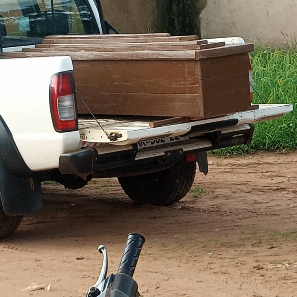 Motor rider dies after crashing pregnant woman to death in Damongo Motor rider dies after crashing pregnant woman to death in Damongo