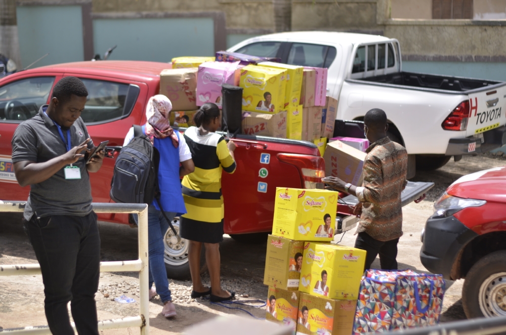 Luv Fm leads sanitary pad donation to girls in Amansie Central District