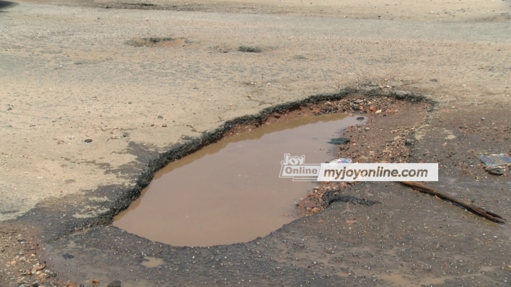 JoyNews premieres 'Ghana Potholes Exhibition'