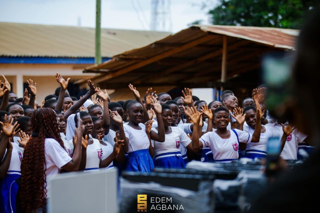 Edem Agbana commends Adentan and Ring-Road Central Rotaract clubs for their donation to Tadzewu M/A Basic School - Vimarsana News
