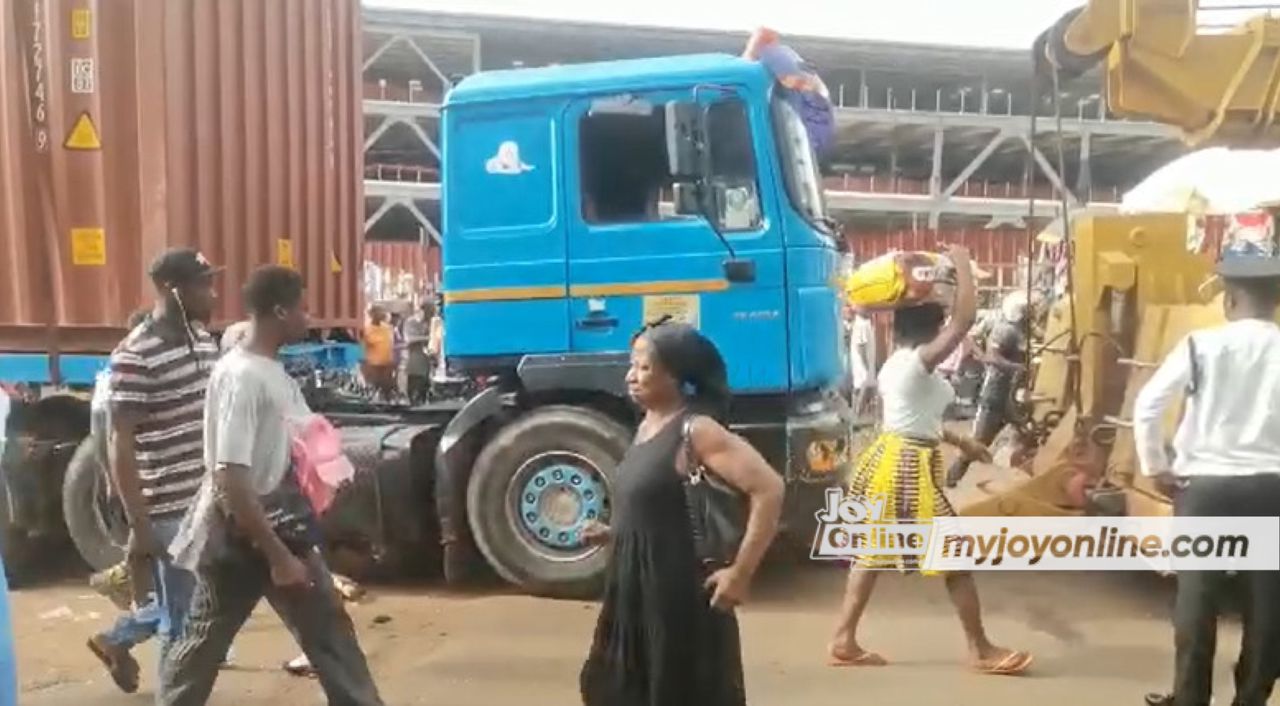 Woman killed as truck ran into traders at market in Kumasi 2 WhatsApp Image 2023 05 04 at 11.43.161