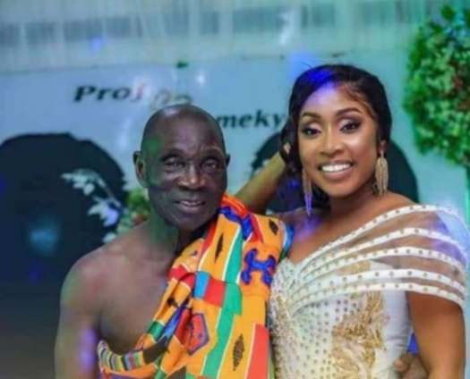 [Video] 80-year-old former minister weds 27y/o lady in his 9th marriage.