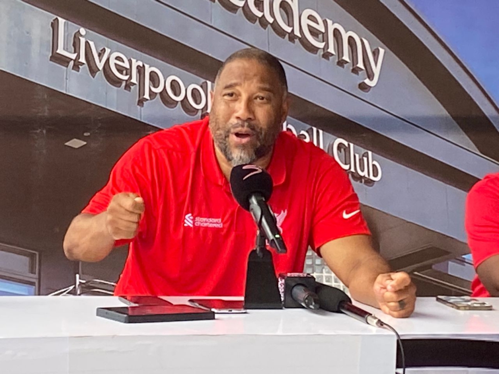 Liverpool legend John Barnes leads Standard Chartered Ghana’s football clinic in Accra Liverpool legend John Barnes leads Standard Chartered Ghana’s football clinic in Accra