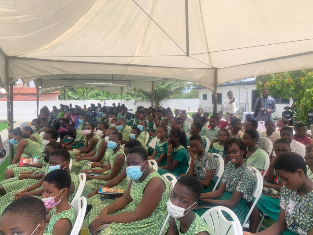 Ghana Reads Initiative enlightens young boys and girls about menstrual hygiene Ghana Reads Initiative enlightens young boys and girls about menstrual hygiene