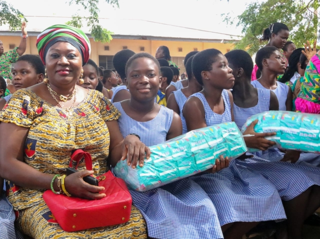 Menstrual hygiene: NDC Volta Regional Women’s Wing distributes pads to Ketasco girls Menstrual hygiene: NDC Volta Regional Women’s Wing distributes pads to Ketasco girls
