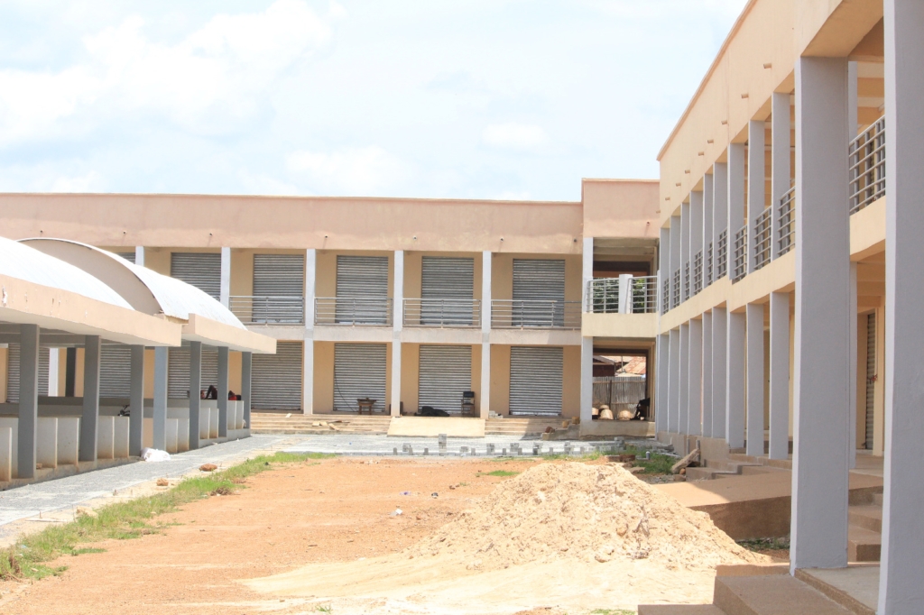 Hohoe gets new ultra modern market, traders commend Municipal Assembly