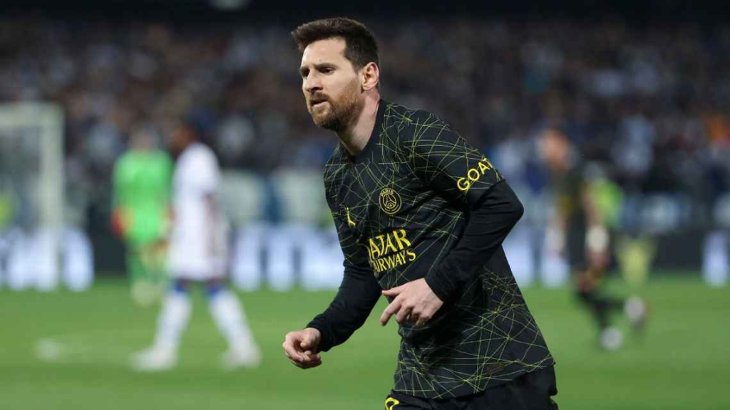 Lionel Messi return to Barcelona depends on player's decision - Xavi Hernandez