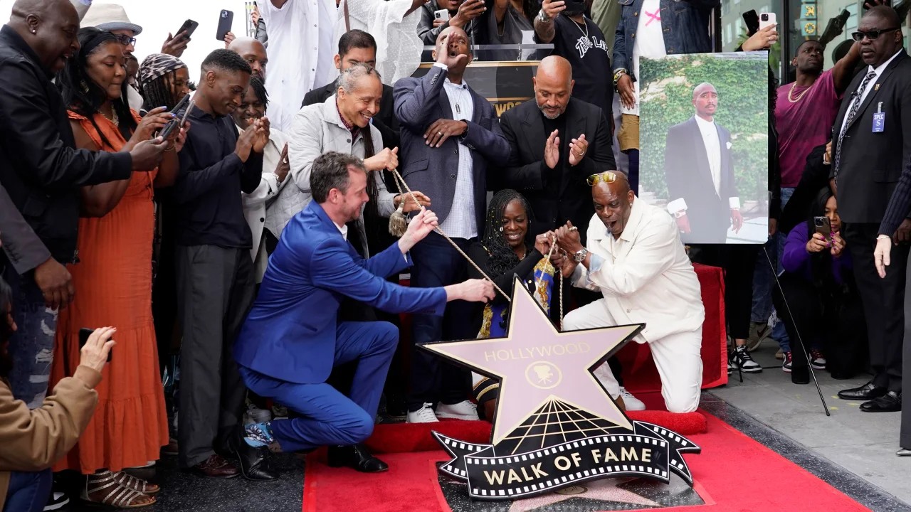 Tupac Shakur receives posthumous Hollywood Walk of Fame star
