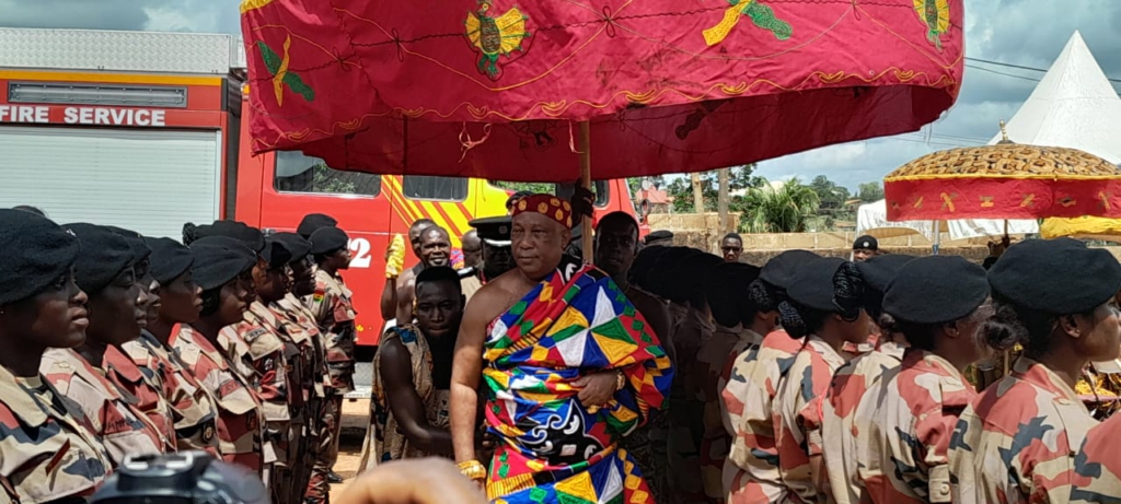 Atwima Techiman chief donates fire engine to the GNFS at Kwawoma