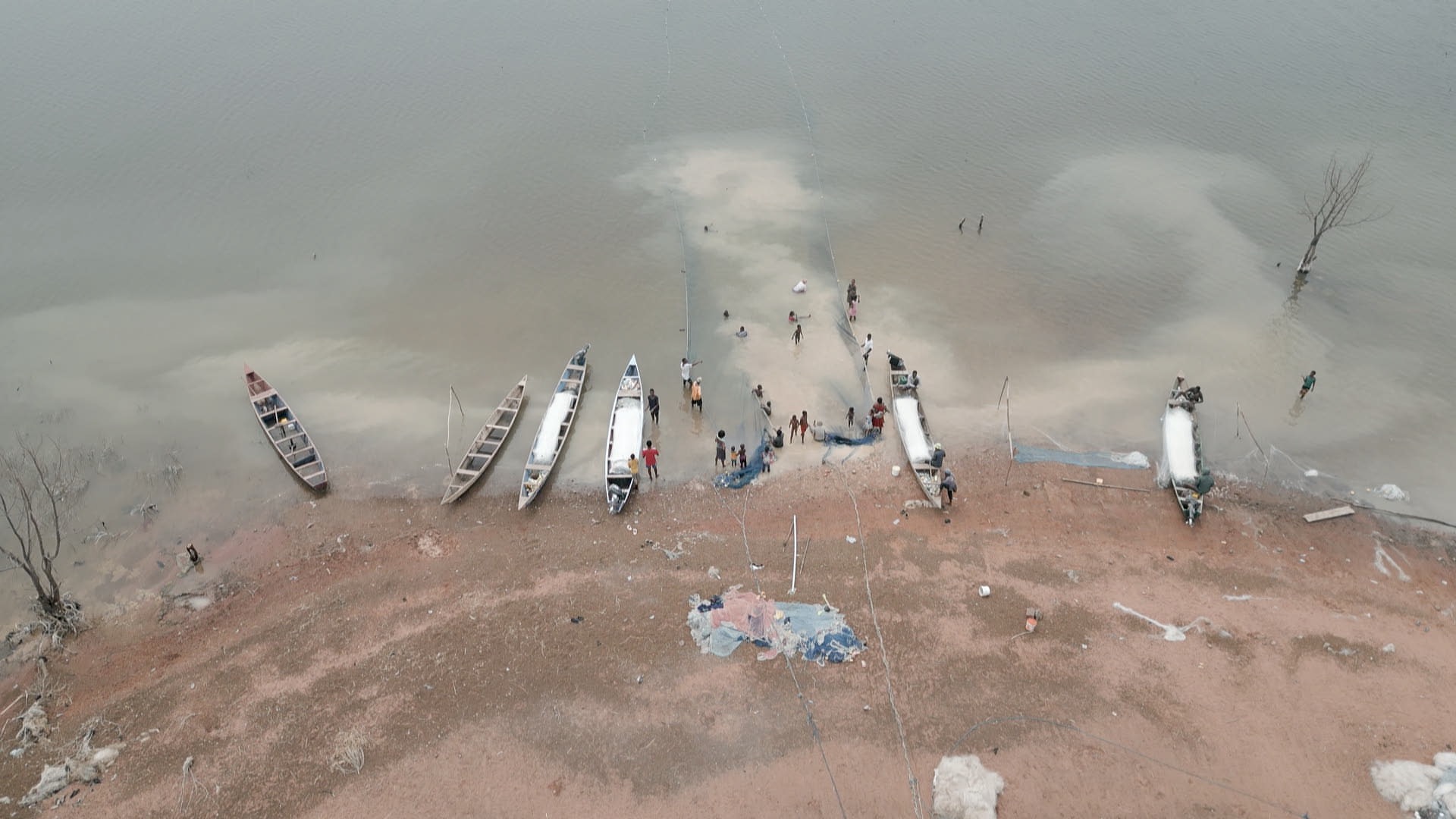 Fishing on Lake Volta